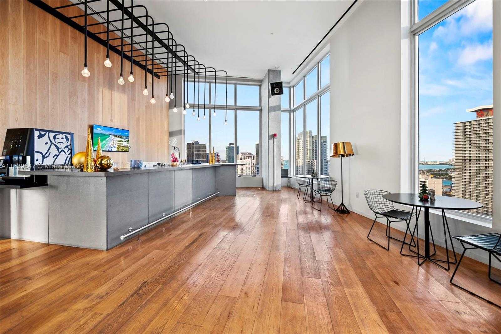 Small Image of 151 SOUTH EAST 1ST ST #3511, Miami Number 23