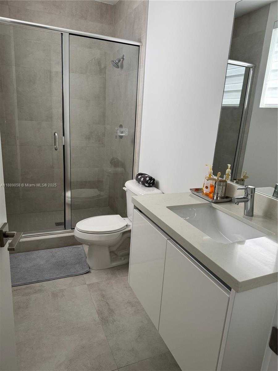 Small Image of 7547 NORTH WEST 98TH AVE #., Doral Number 8