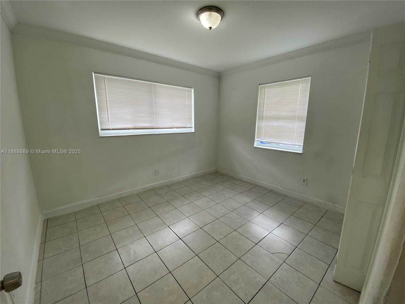 Small Image of 2215 ADAMS ST #1, Hollywood Number 18