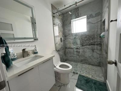 Small Image of Miami Number 8