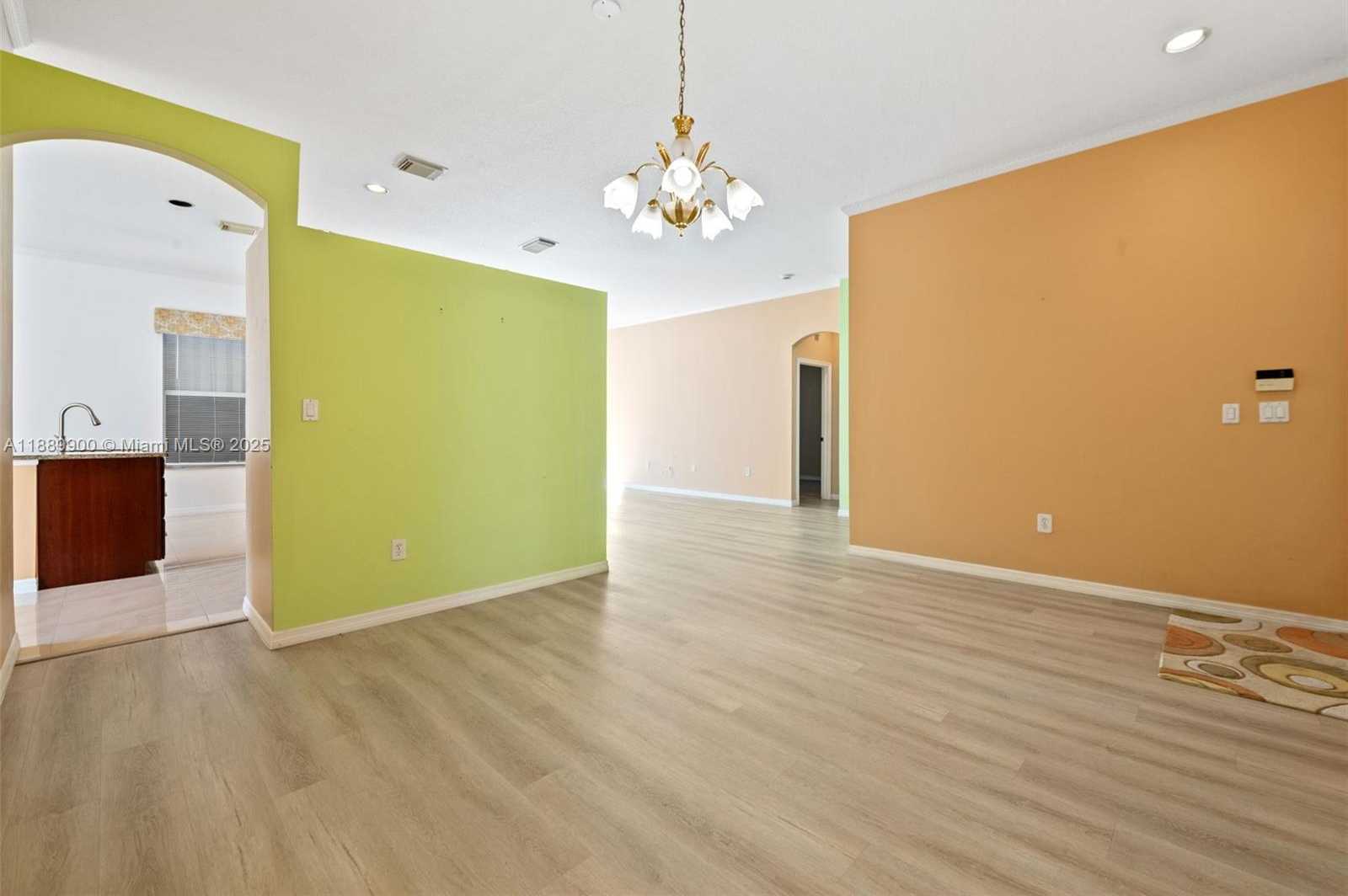 Small Image of 15942 SOUTH WEST 146TH TER, Miami Number 3