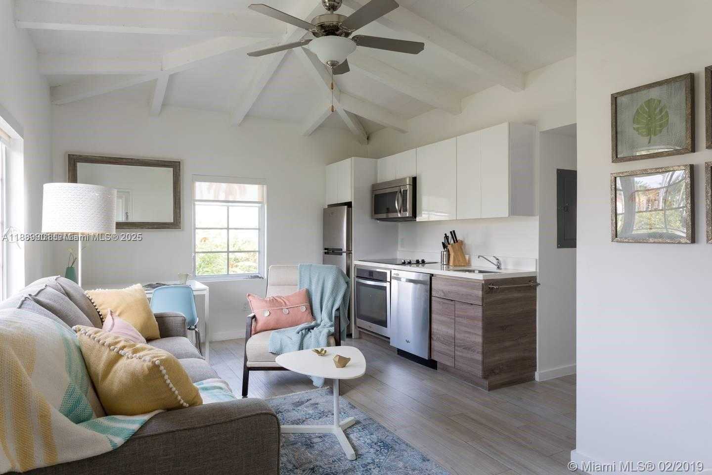 Small Image of 1450 MERIDIAN AVE #201, Miami Beach Number 2