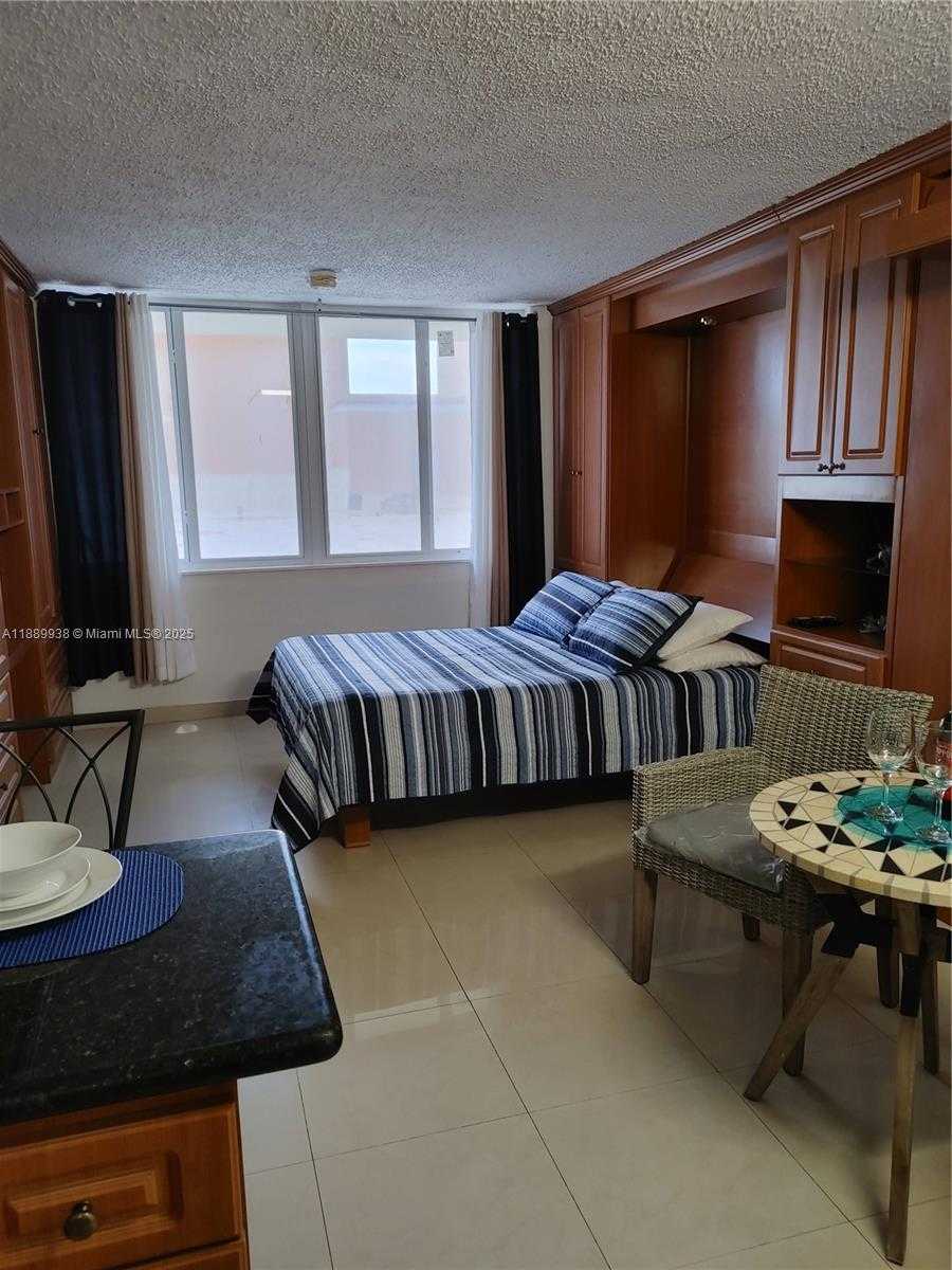Small Image of 19201 COLLINS AVE #103, Sunny Isles Beach Number 7