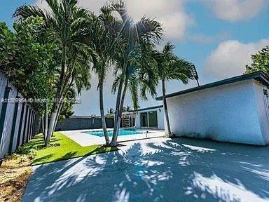 Small Image of 14331 SOUTH WEST 286TH ST, Miami Number 2