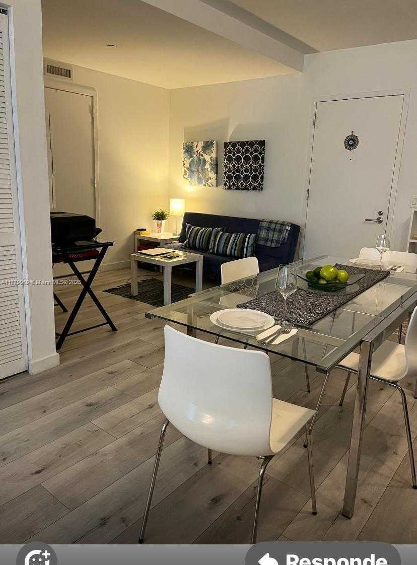 Small Image of 31 SOUTH EAST 6TH ST #804, Miami Number 3