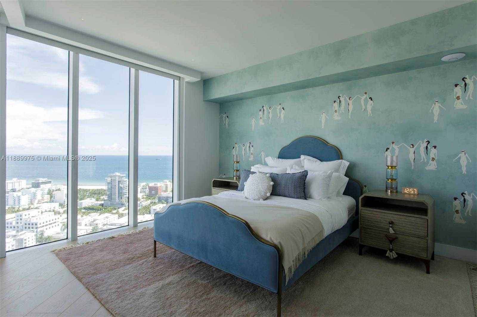Small Image of 1000 SOUTH POINTE DR #3301, Miami Beach Number 13