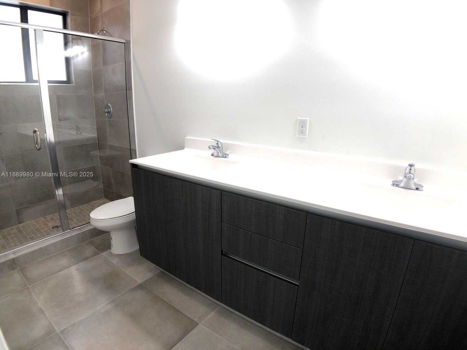 Small Image of 497 SOUTH WEST 91ST CT #497, Miami Number 3