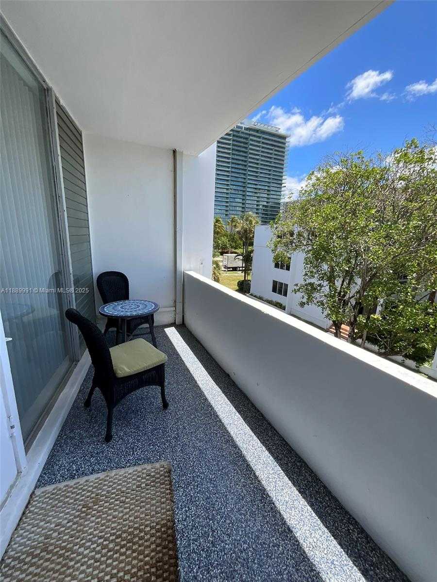 Small Image of 10210 COLLINS AVE #305, Bal Harbour Number 11