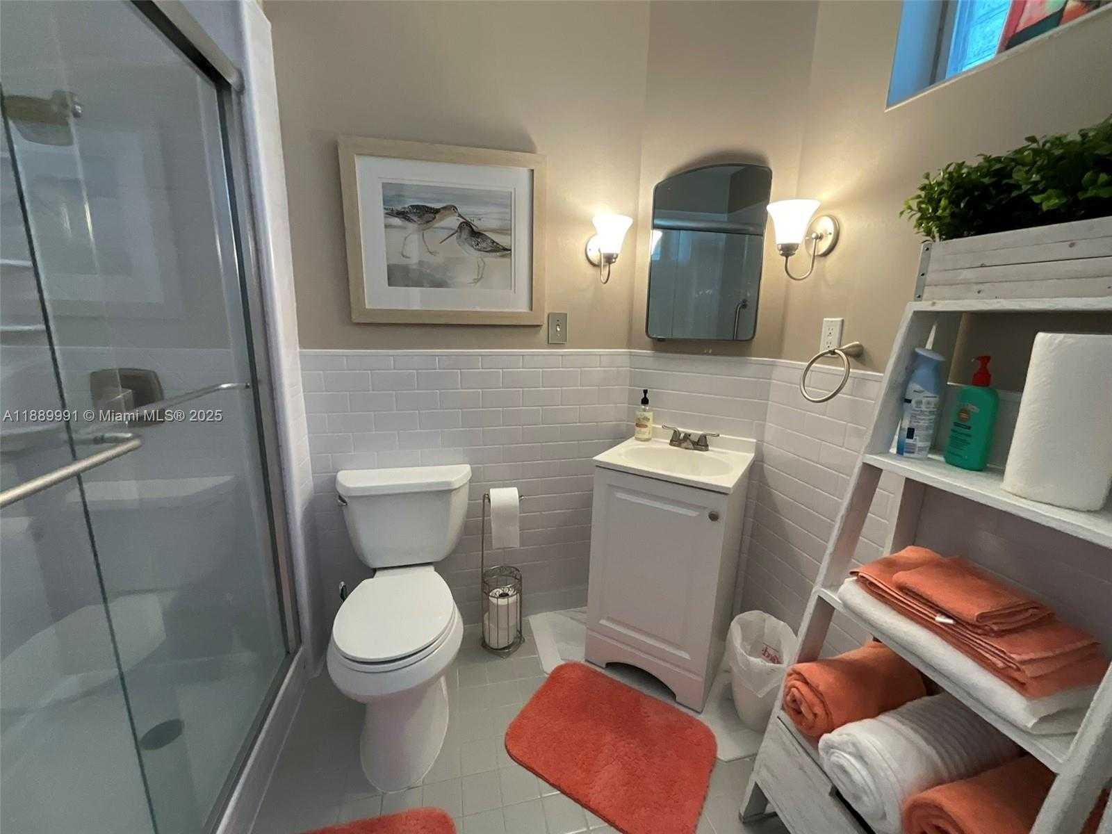 Small Image of 10210 COLLINS AVE #305, Bal Harbour Number 8