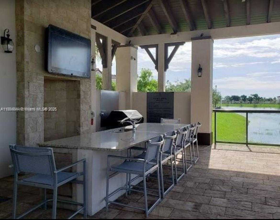 Small Image of 17077 SOUTH WEST 93RD ST #Rear, Miami Number 24