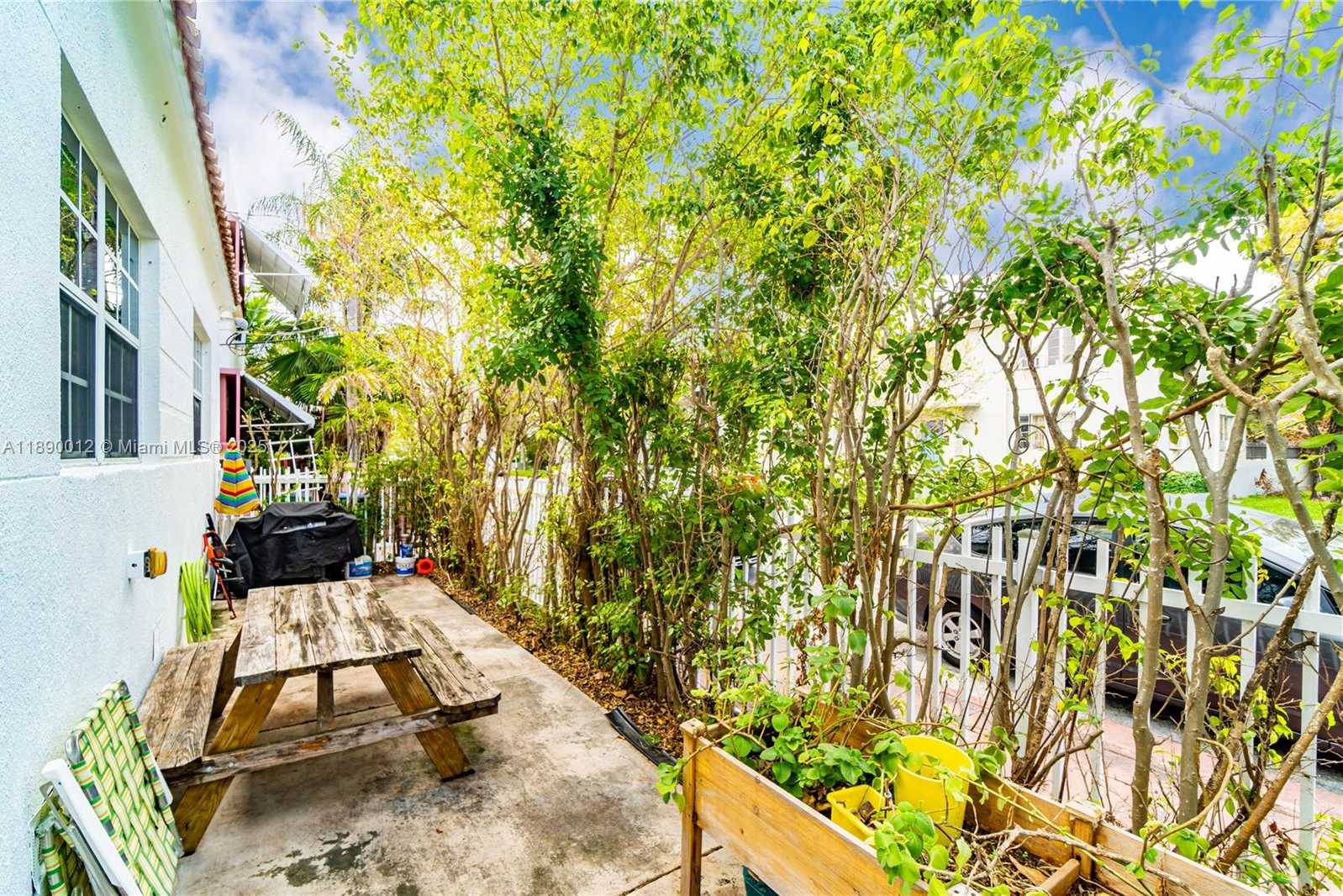 Small Image of 8335 EAST CRESPI BLVD #4, Miami Beach Number 14