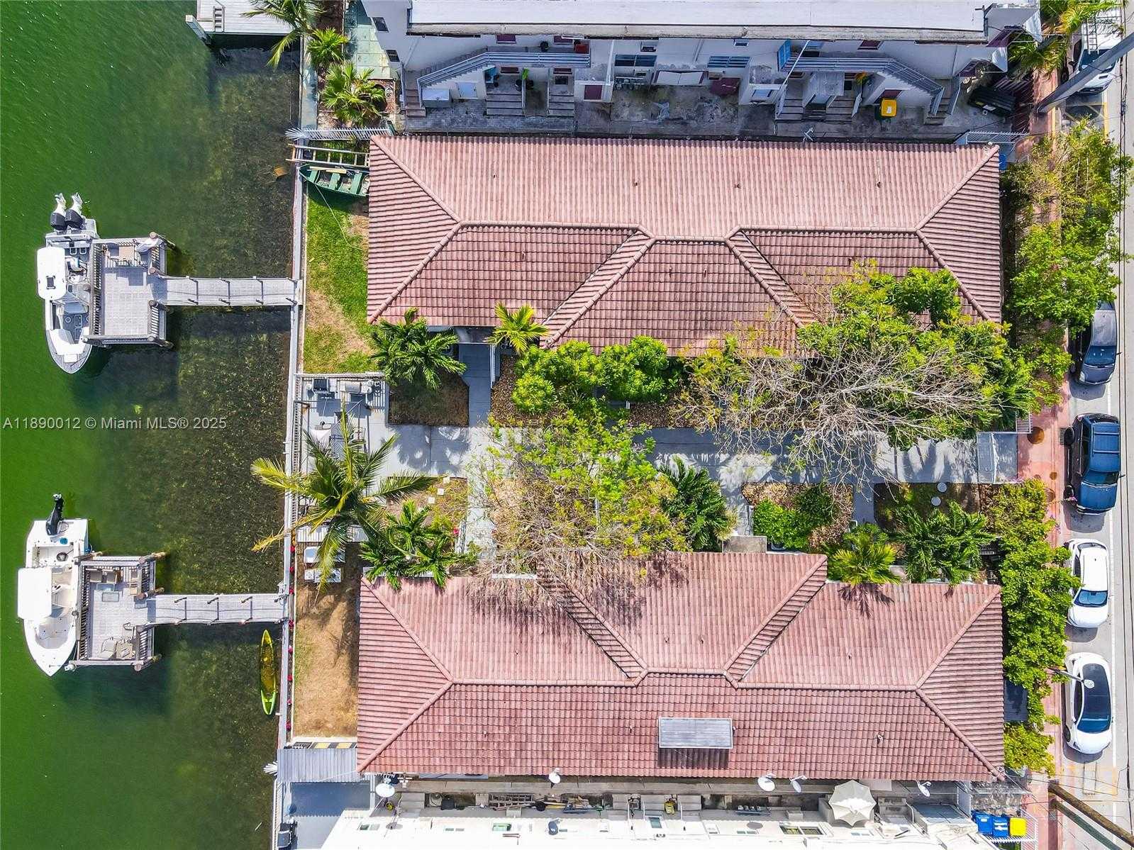 Small Image of 8335 EAST CRESPI BLVD #4, Miami Beach Number 17