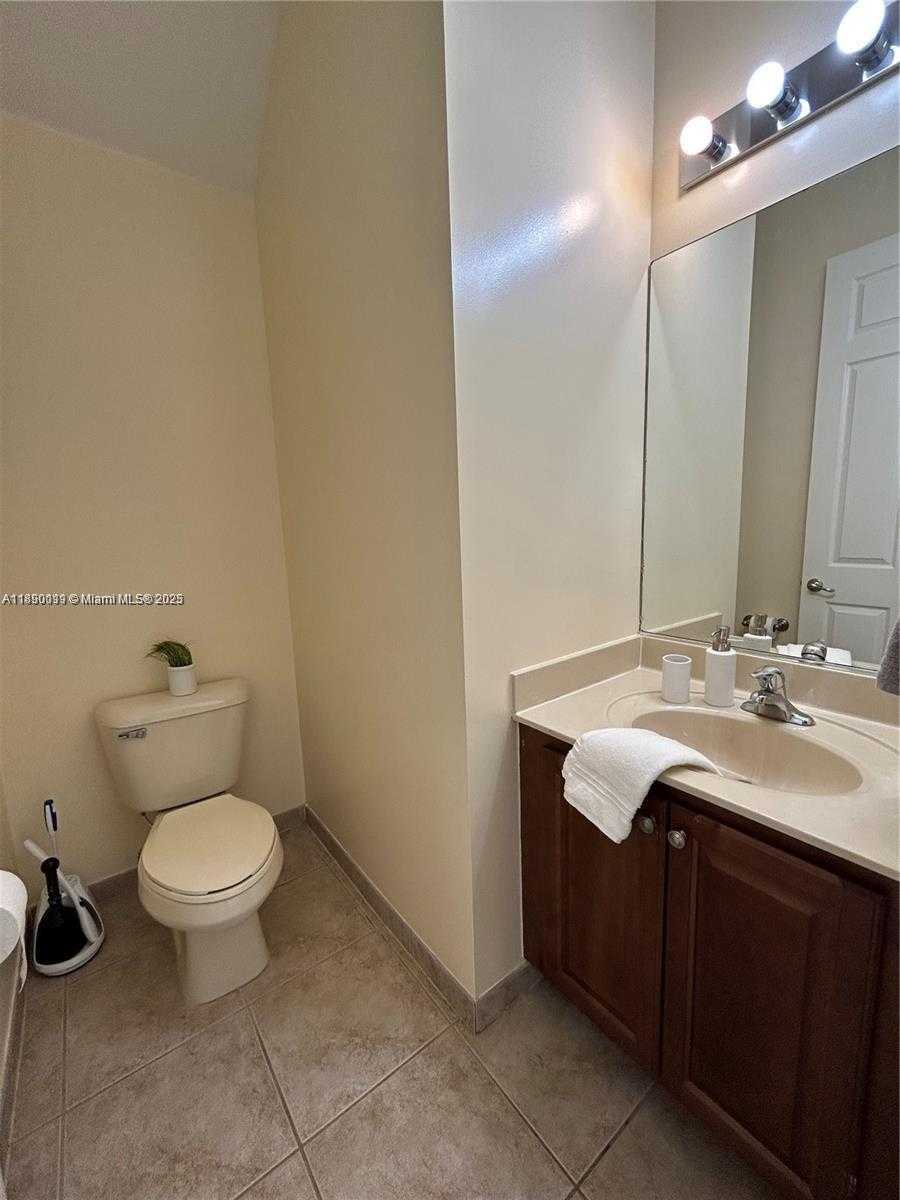 Small Image of 7828 PARSONS PINE DR, Boynton Beach Number 11