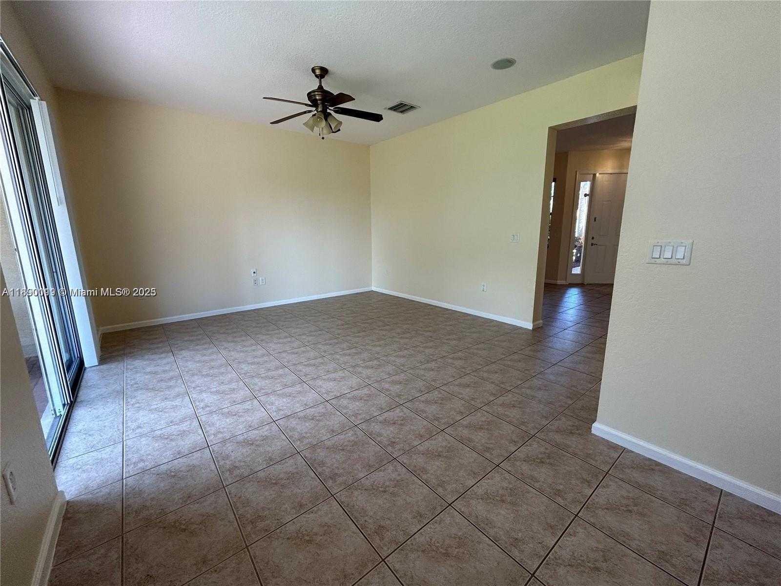 Small Image of 7828 PARSONS PINE DR, Boynton Beach Number 17