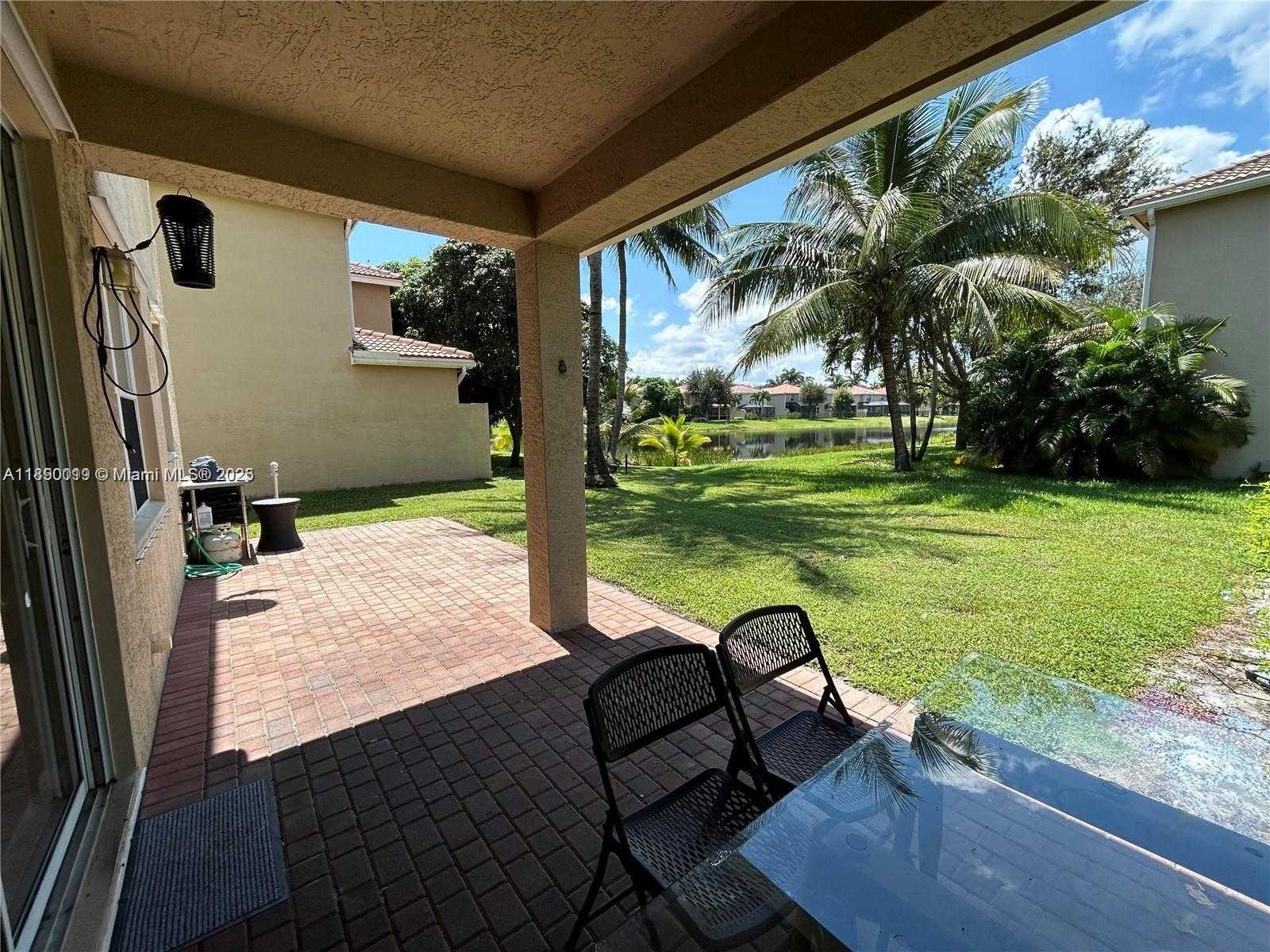 Small Image of 7828 PARSONS PINE DR, Boynton Beach Number 24
