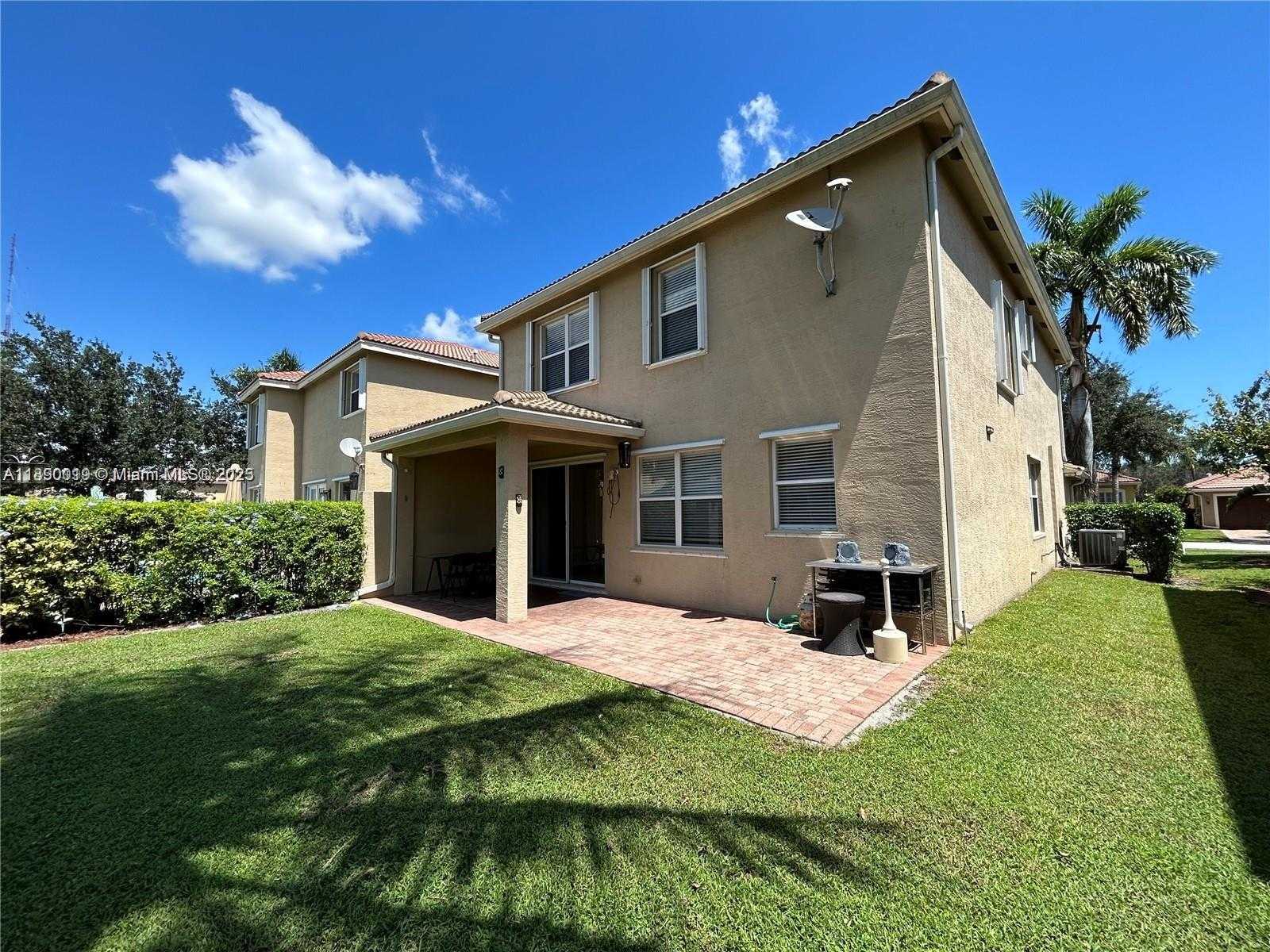 Small Image of 7828 PARSONS PINE DR, Boynton Beach Number 28