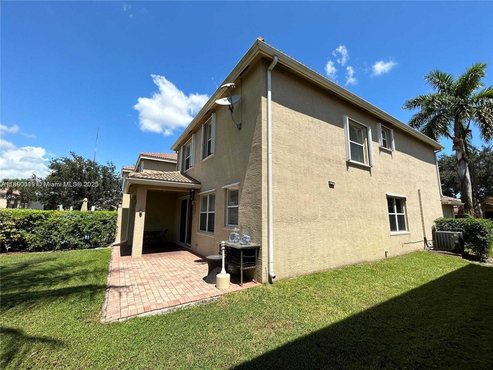 Small Image of 7828 PARSONS PINE DR, Boynton Beach Number 29