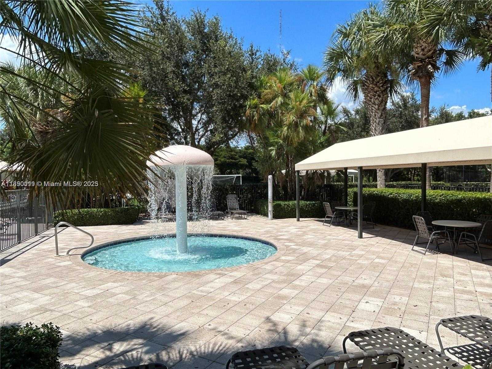 Small Image of 7828 PARSONS PINE DR, Boynton Beach Number 71