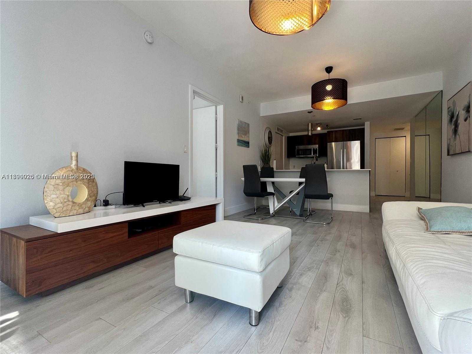 Small Image of 488 NORTH EAST 18TH ST #3208, Miami Number 20