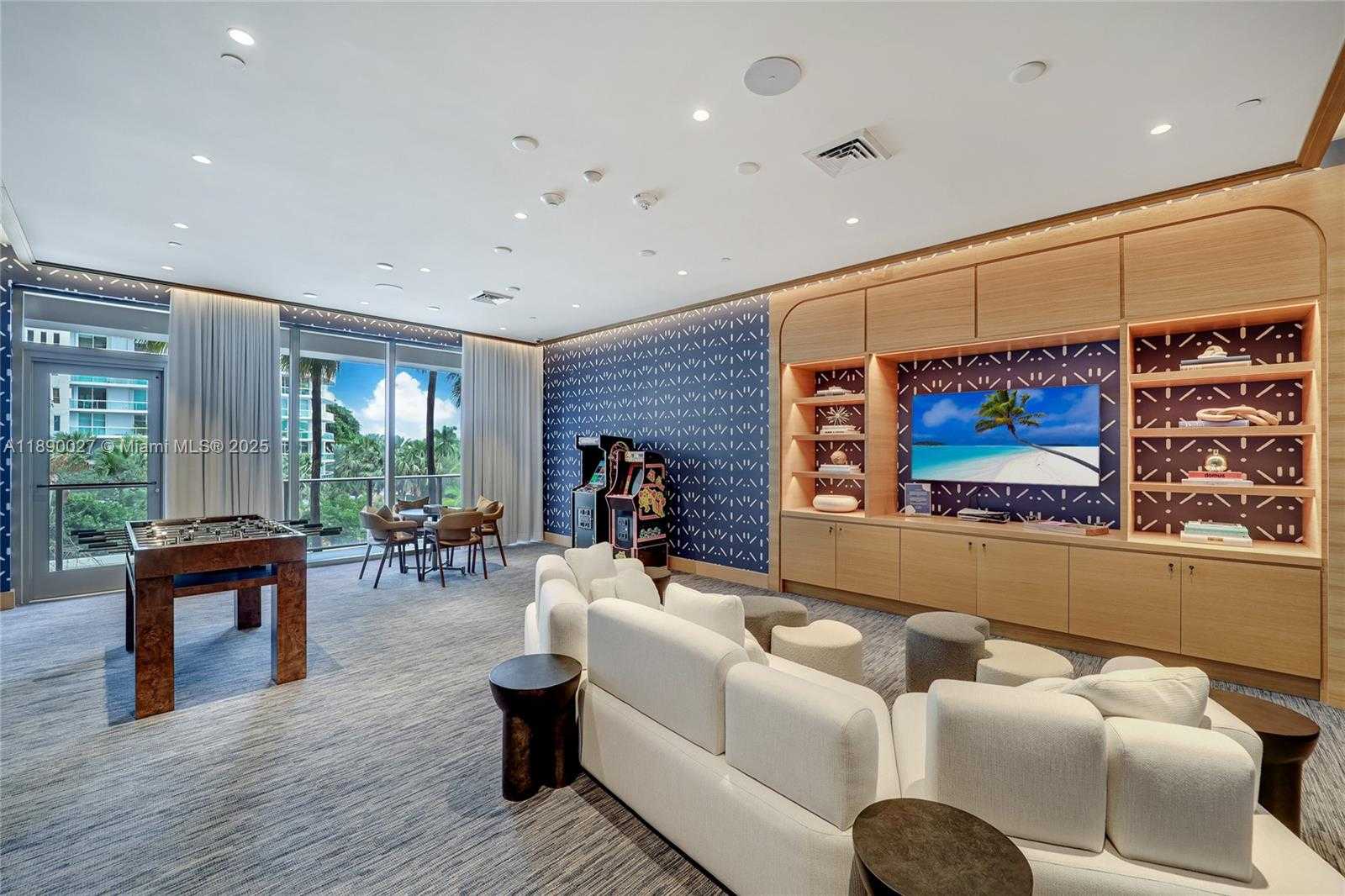 Small Image of 2655 SOUTH BAYSHORE DR #1709, Miami Number 18