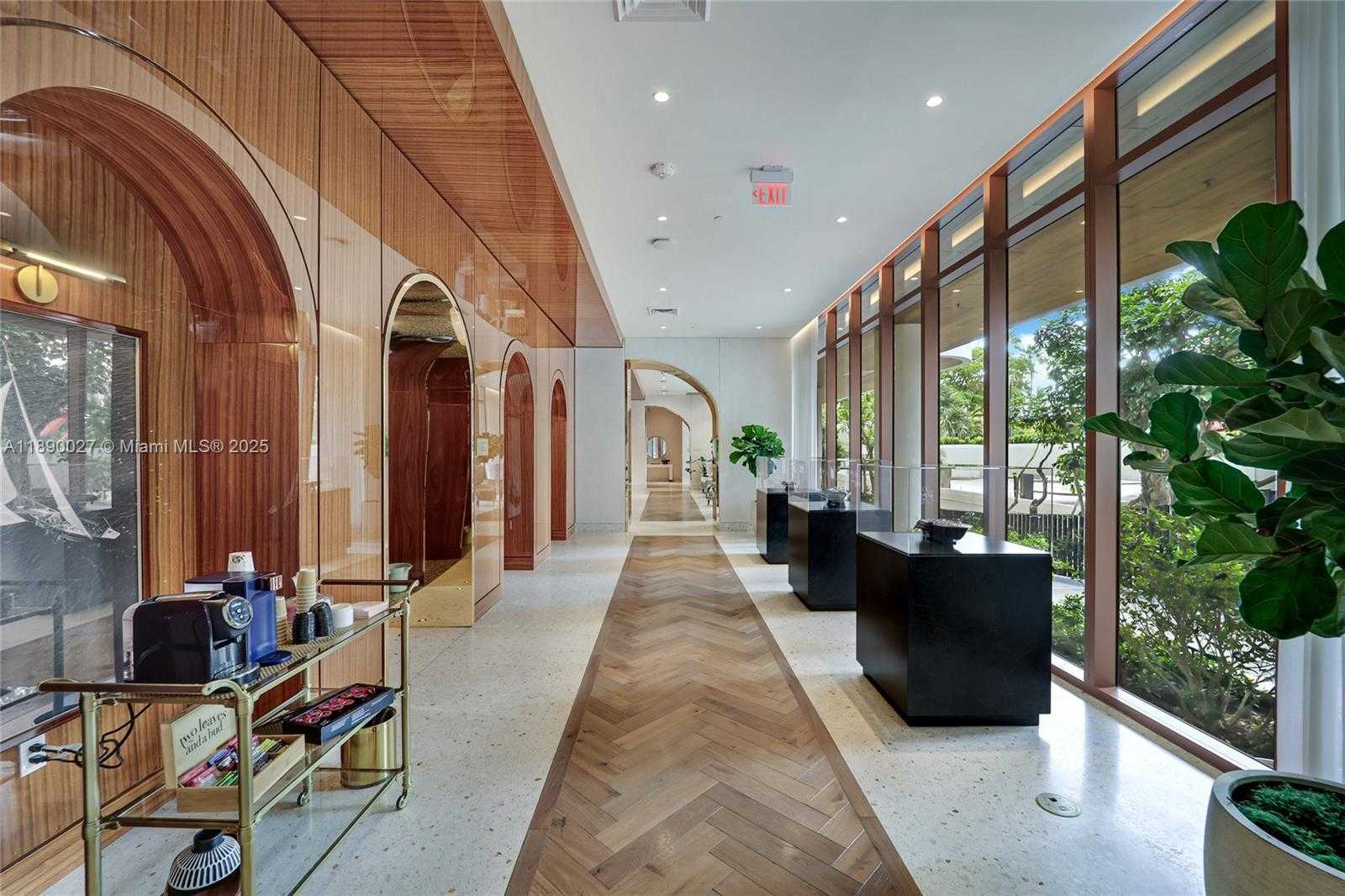 Small Image of 2655 SOUTH BAYSHORE DR #1709, Miami Number 32