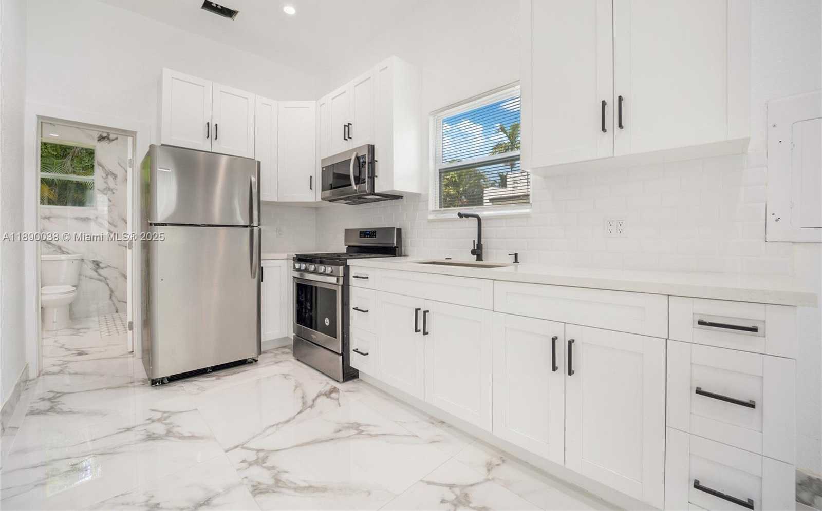 Small Image of 2512 SOUTH WEST 14TH ST #R, Miami Number 8