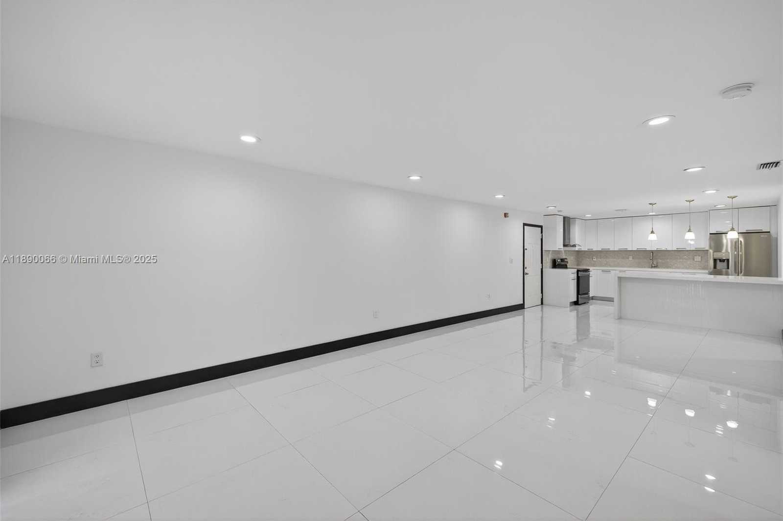 Small Image of 8851 NORTH WEST 119TH ST #2207-2, Hialeah Gardens Number 11