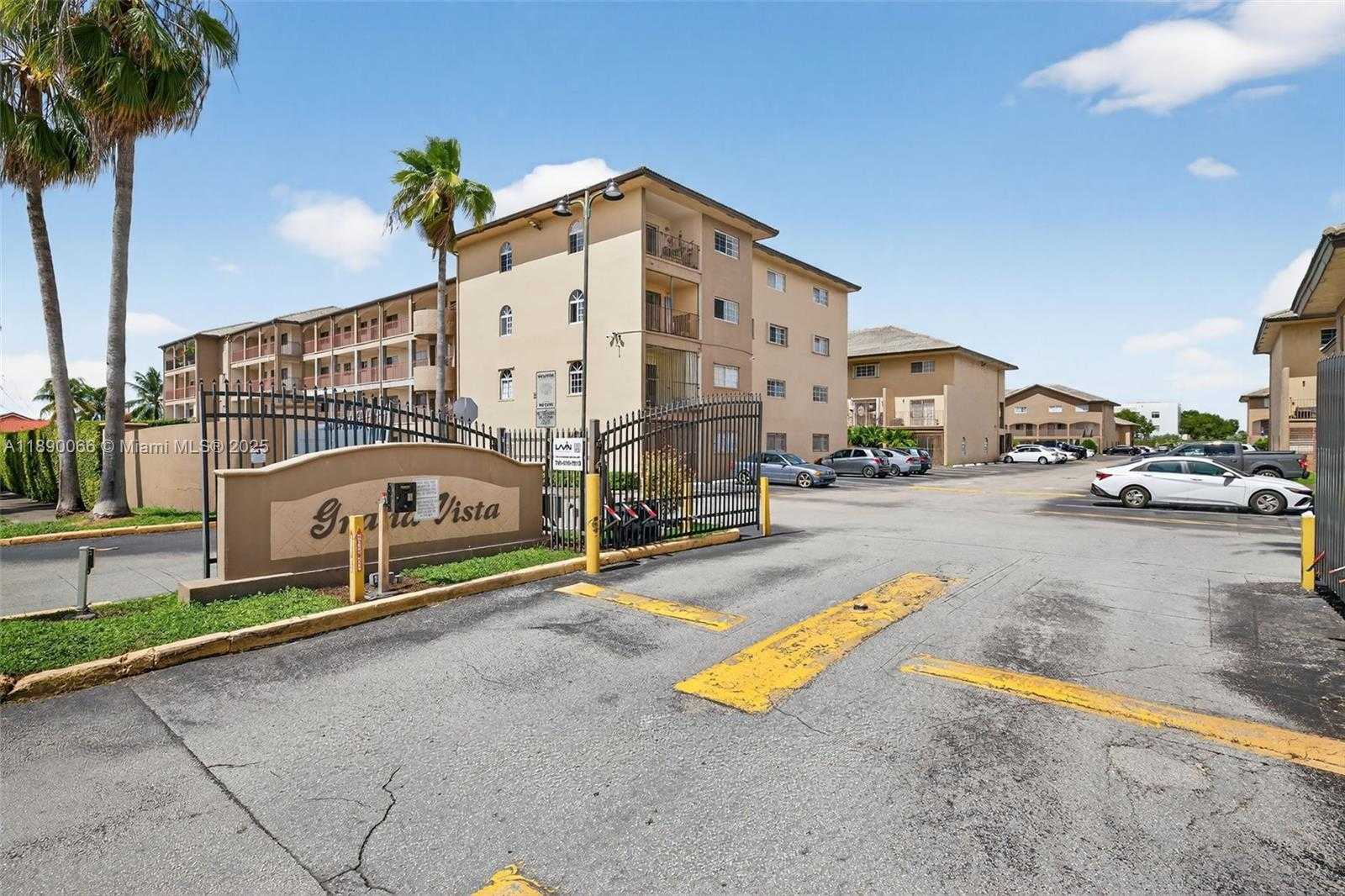 Small Image of 8851 NORTH WEST 119TH ST #2207-2, Hialeah Gardens Number 24