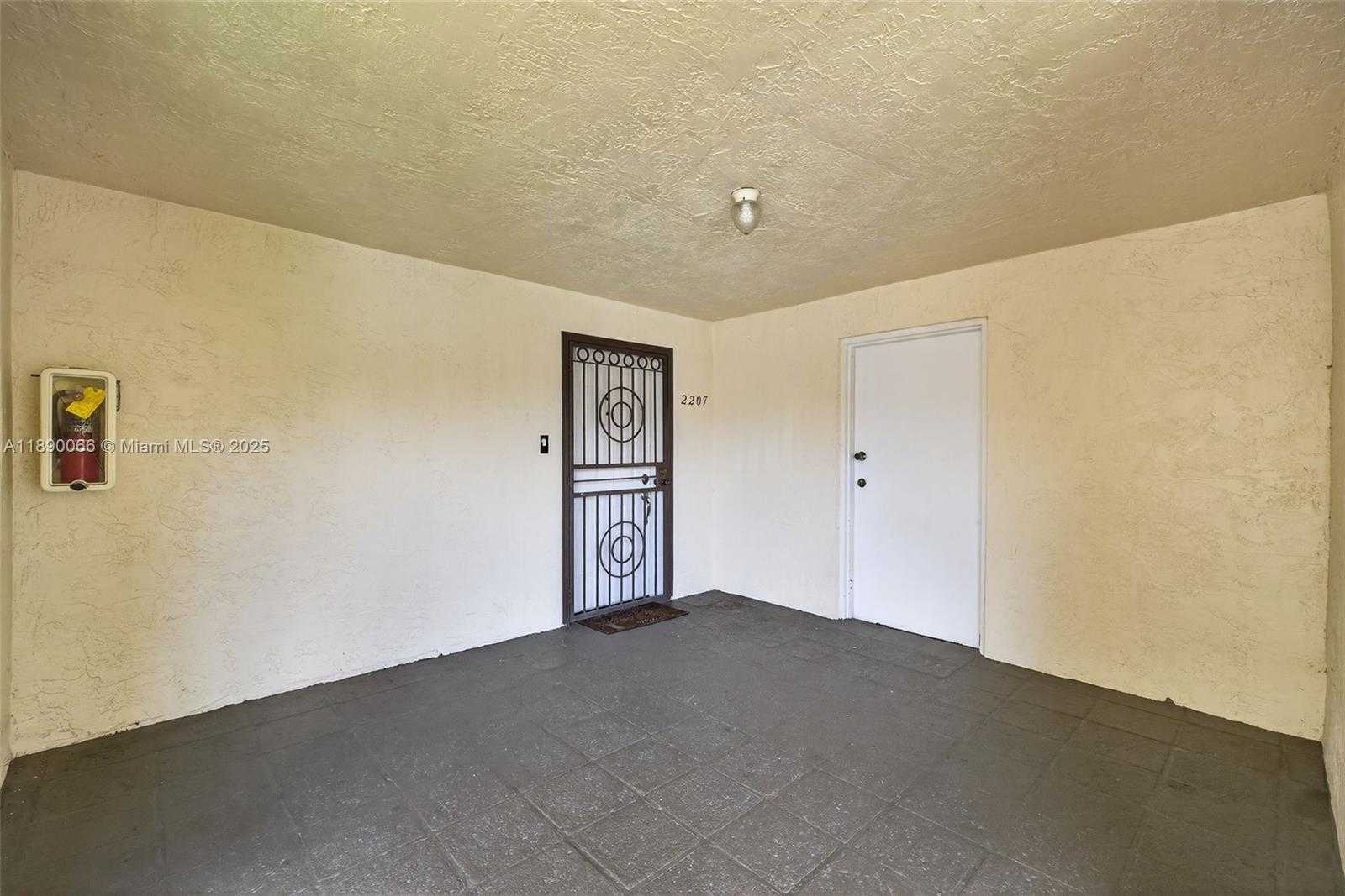 Small Image of 8851 NORTH WEST 119TH ST #2207-2, Hialeah Gardens Number 26