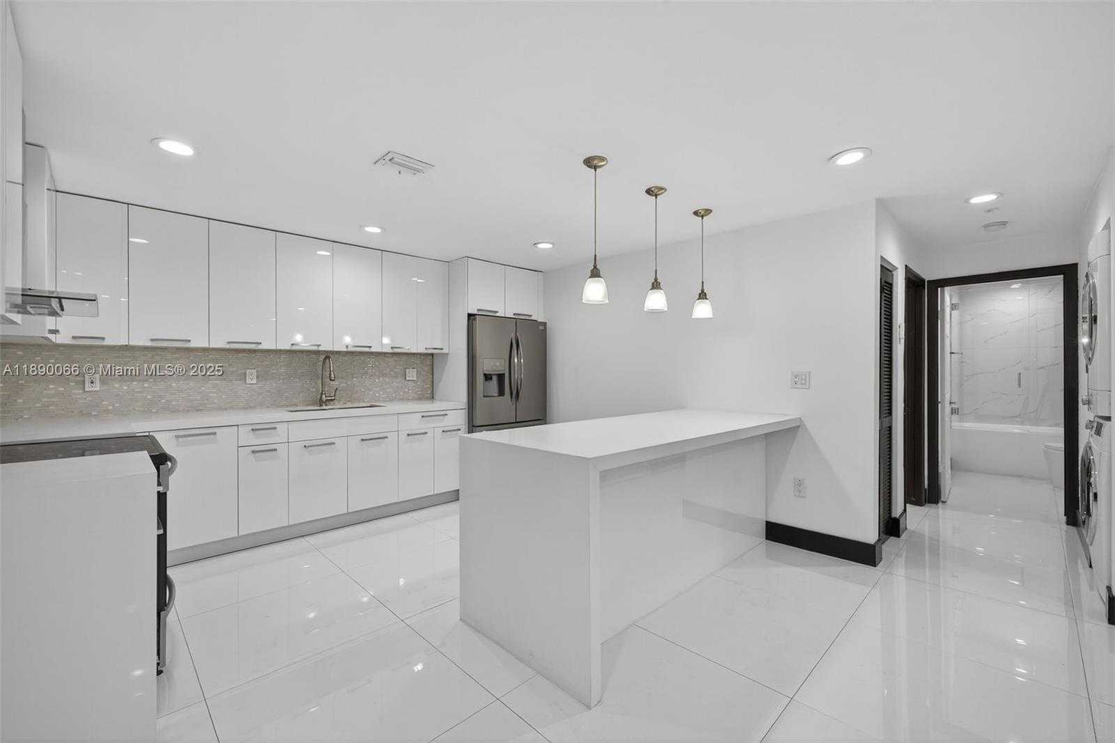 Small Image of 8851 NORTH WEST 119TH ST #2207-2, Hialeah Gardens Number 5