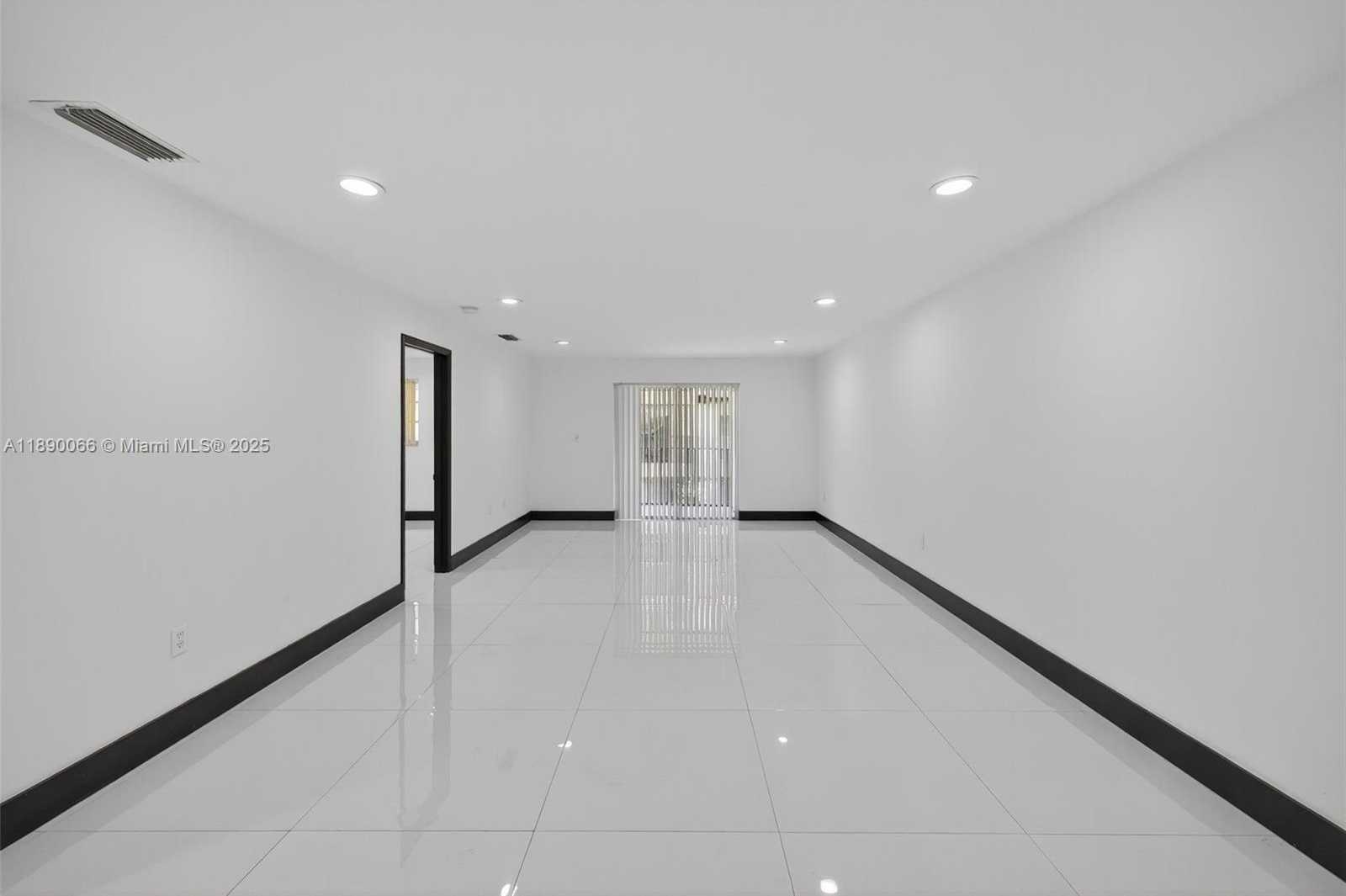 Small Image of 8851 NORTH WEST 119TH ST #2207-2, Hialeah Gardens Number 9