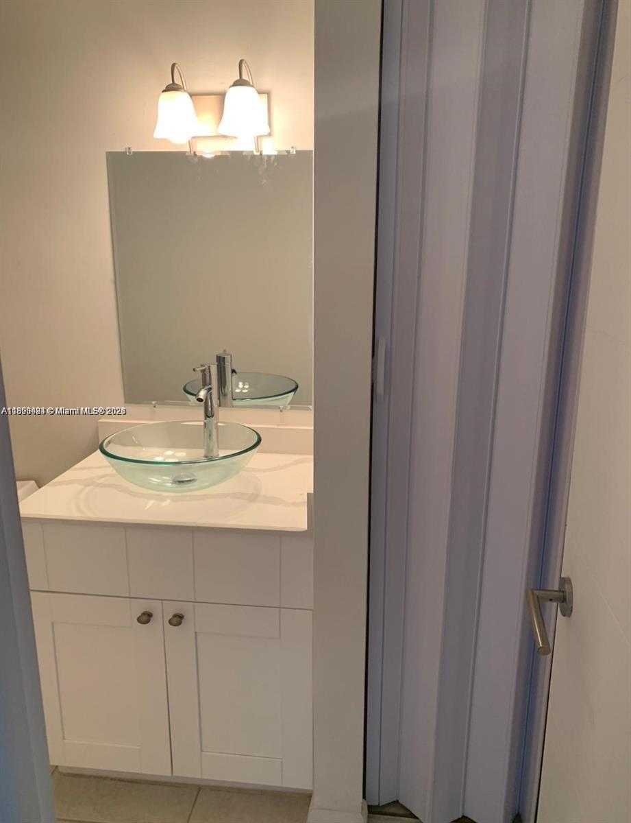 Small Image of 7425 SOUTH WEST 152ND AVE #11-205, Miami Number 18