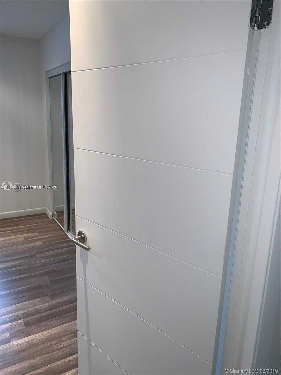 Small Image of 7425 SOUTH WEST 152ND AVE #11-205, Miami Number 19