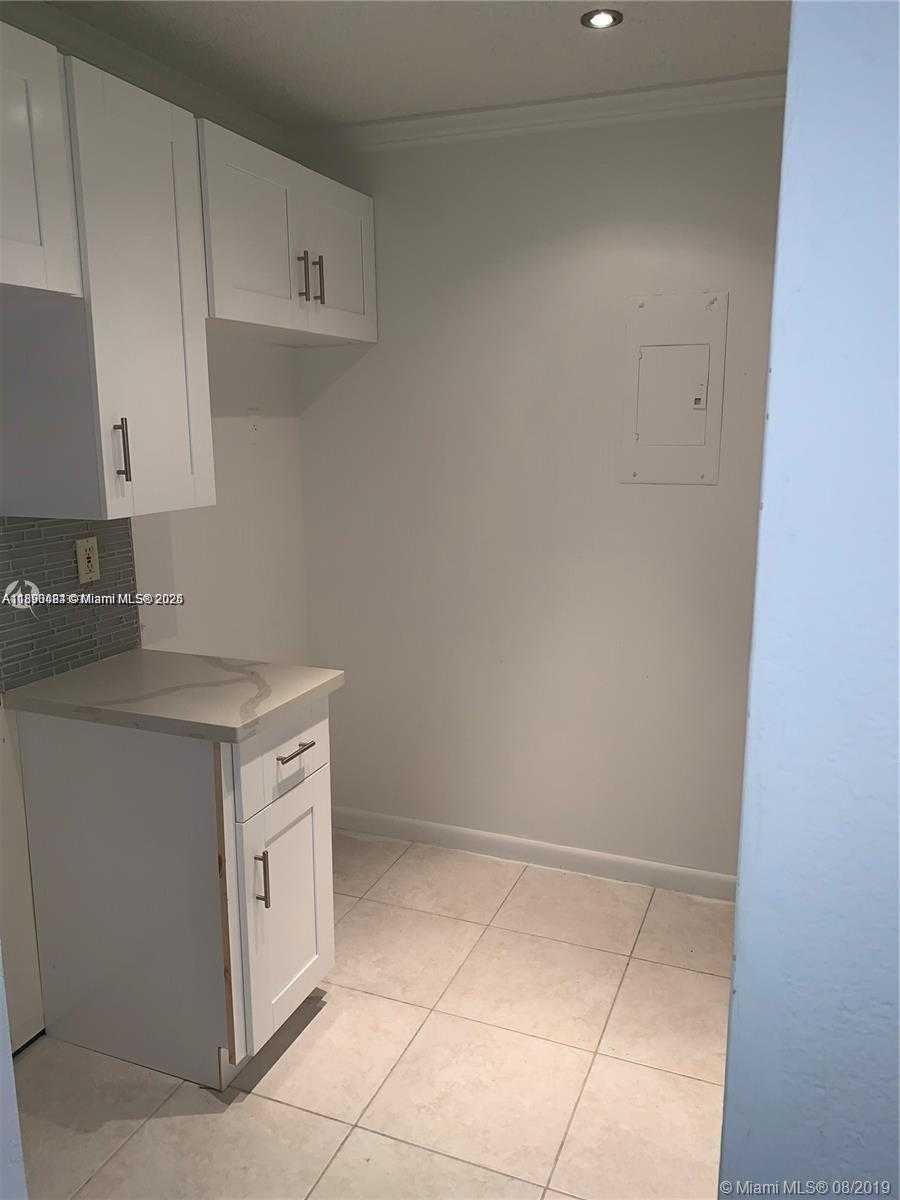 Small Image of 7425 SOUTH WEST 152ND AVE #11-205, Miami Number 3