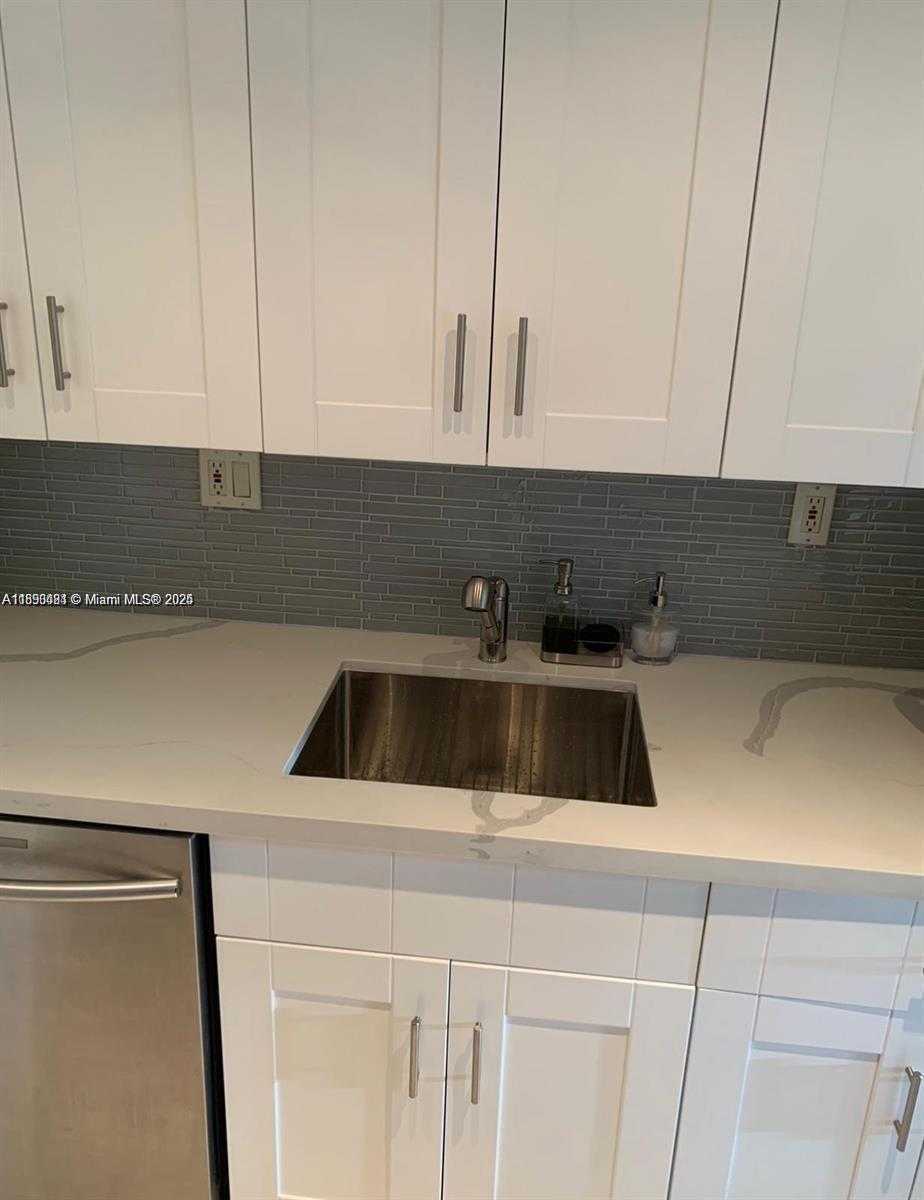 Small Image of 7425 SOUTH WEST 152ND AVE #11-205, Miami Number 4