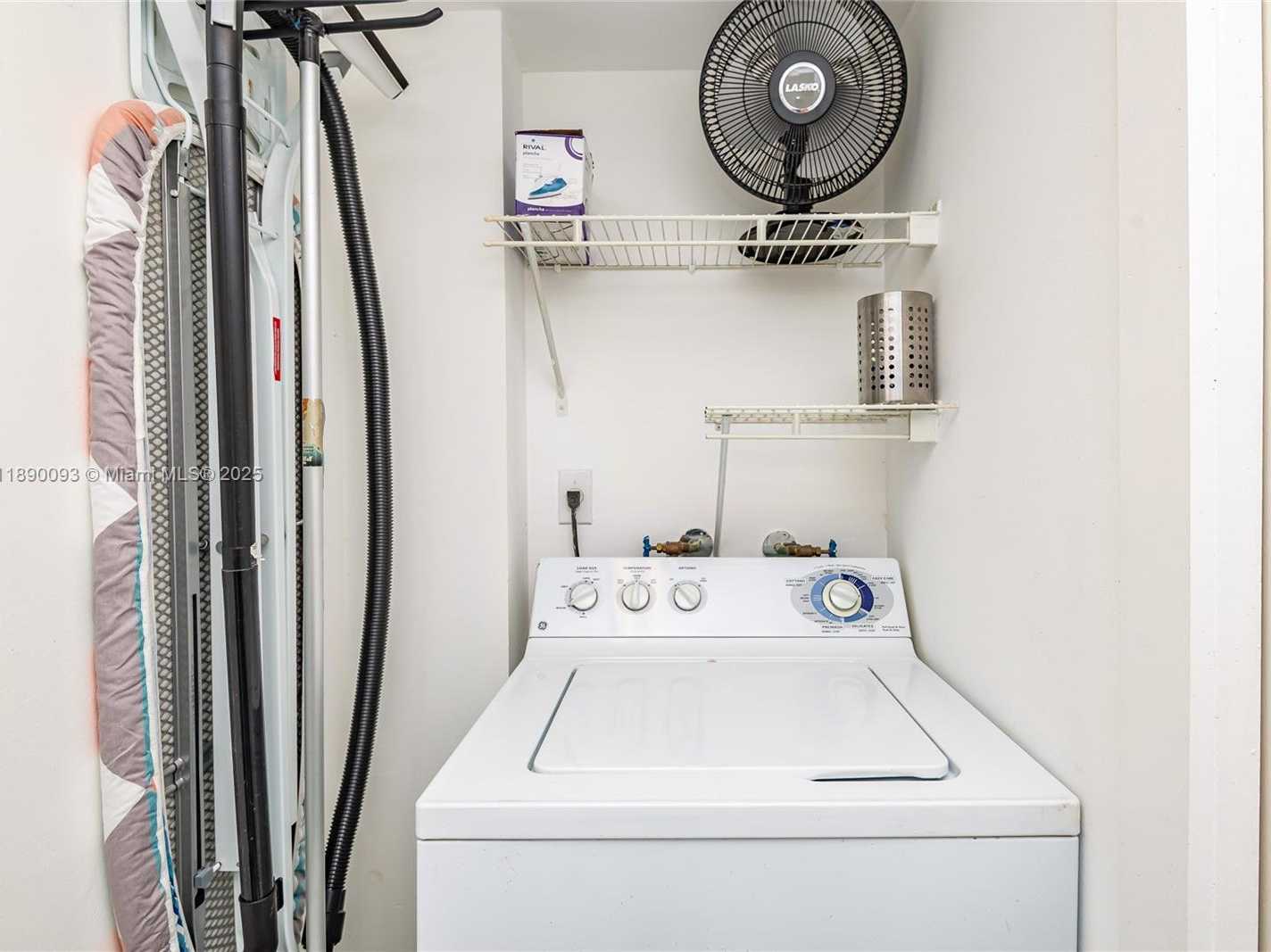 Small Image of 6917 COLLINS AVE #720, Miami Beach Number 29