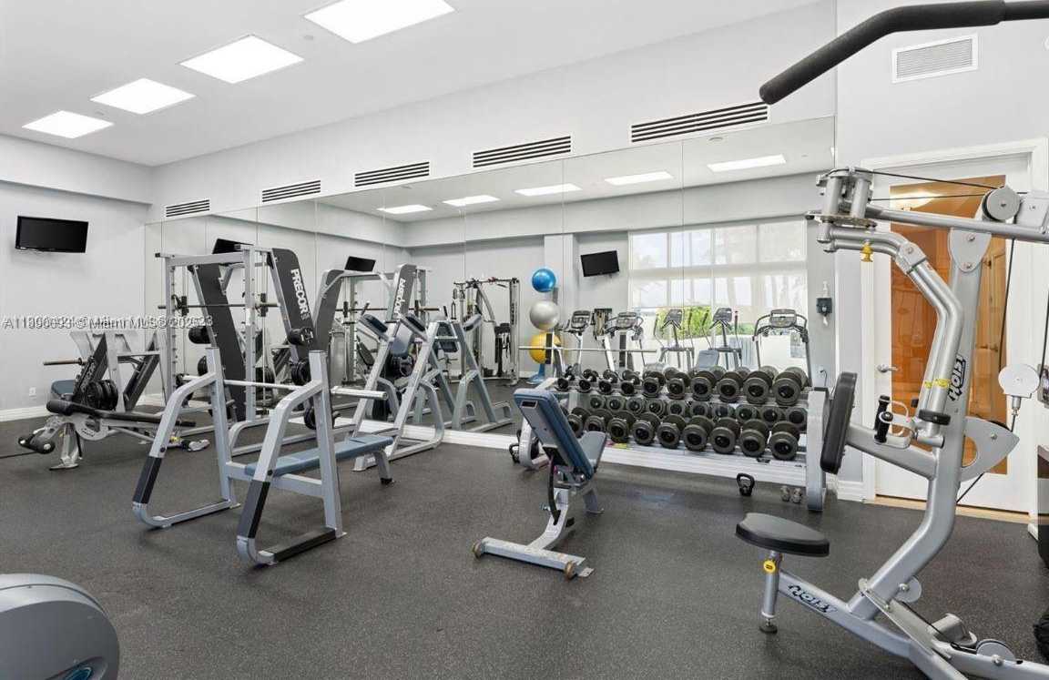 Small Image of 6917 COLLINS AVE #720, Miami Beach Number 38