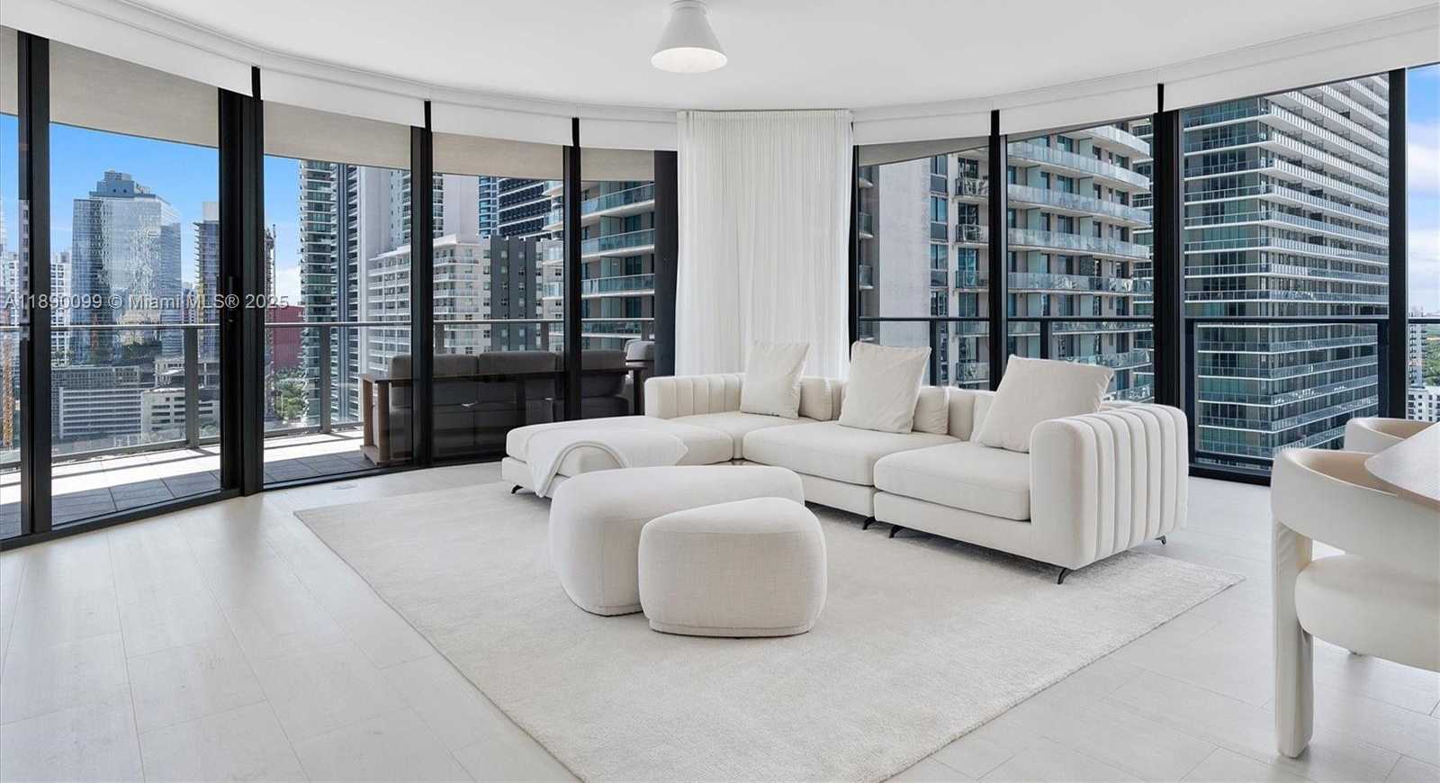 Small Image of 1000 BRICKELL PLZ #2102, Miami Number 2