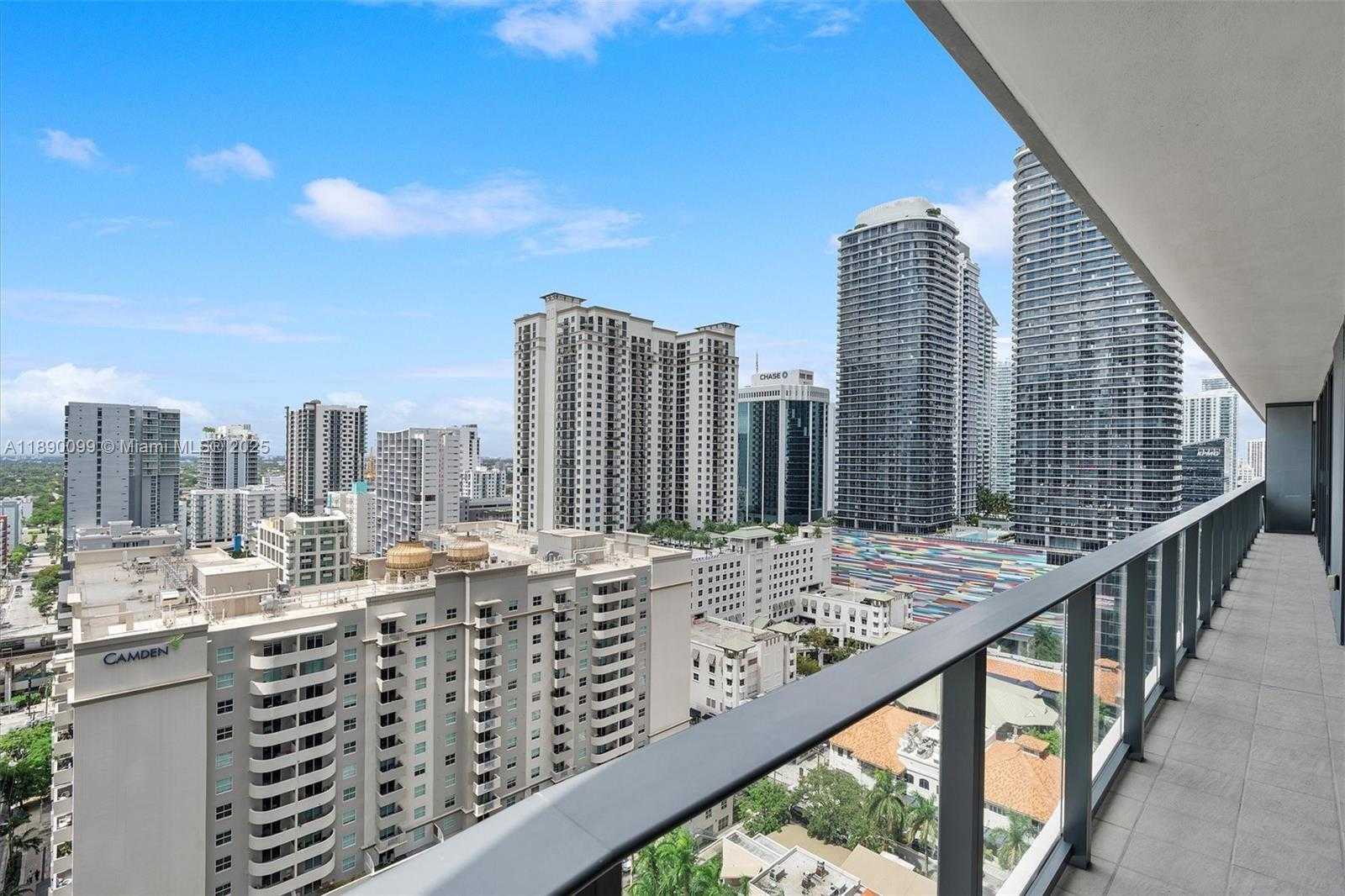 Small Image of 1000 BRICKELL PLZ #2102, Miami Number 23