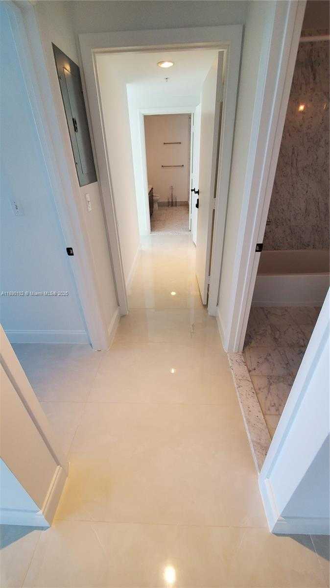Small Image of 253 NORTH EAST 2ND ST #2709, Miami Number 25