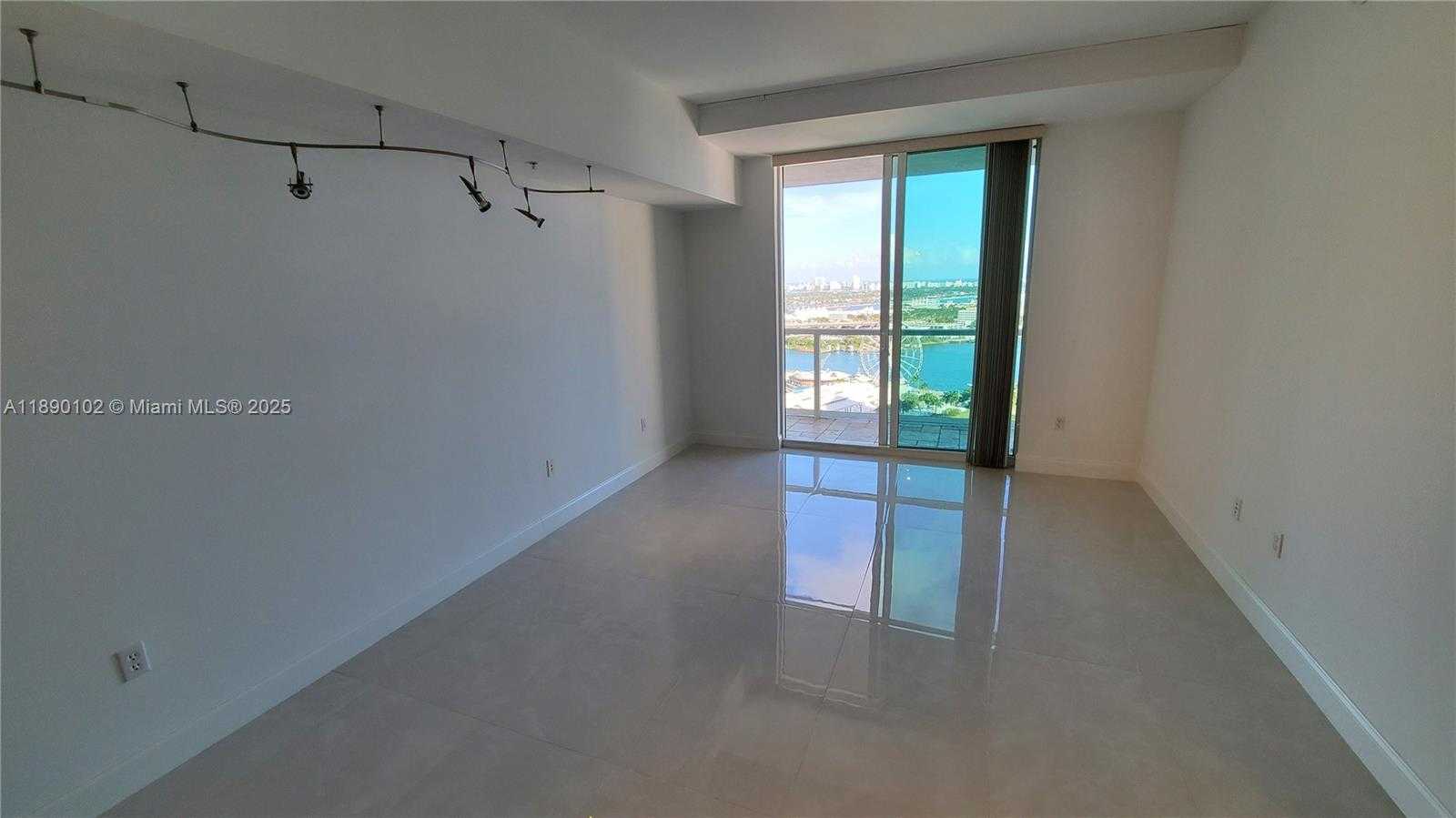 Small Image of 253 NORTH EAST 2ND ST #2709, Miami Number 4