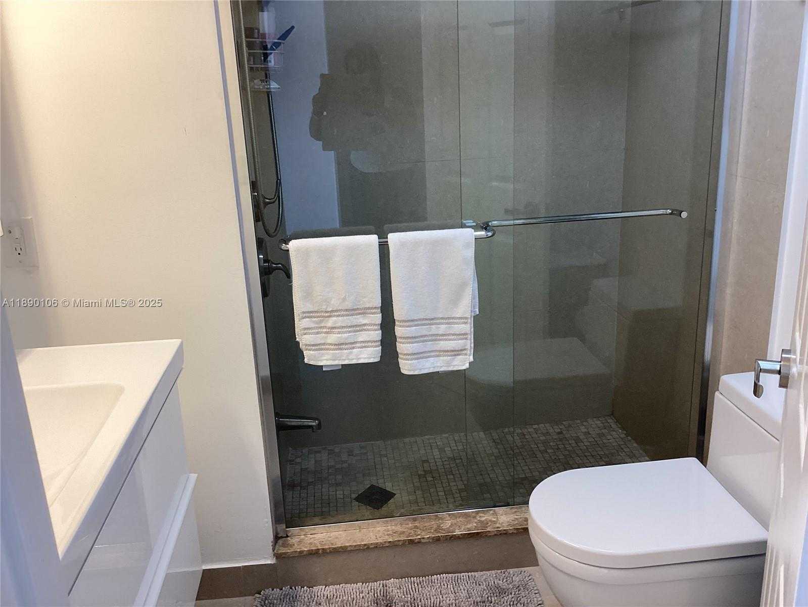 Small Image of 460 POINCIANA DR #1610, Sunny Isles Beach Number 26