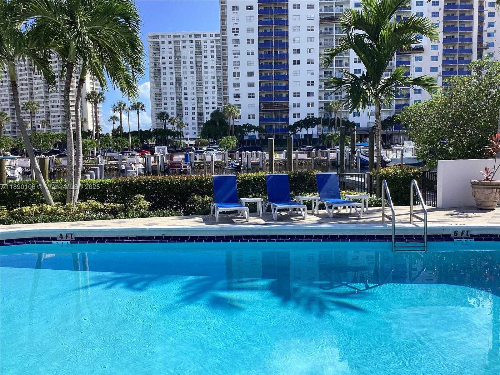 Small Image of 460 POINCIANA DR #1610, Sunny Isles Beach Number 27