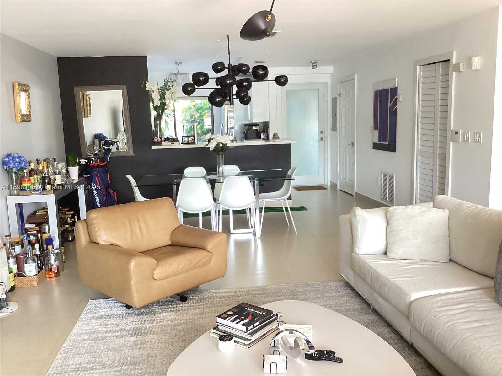 Small Image of 460 POINCIANA DR #1610, Sunny Isles Beach Number 3