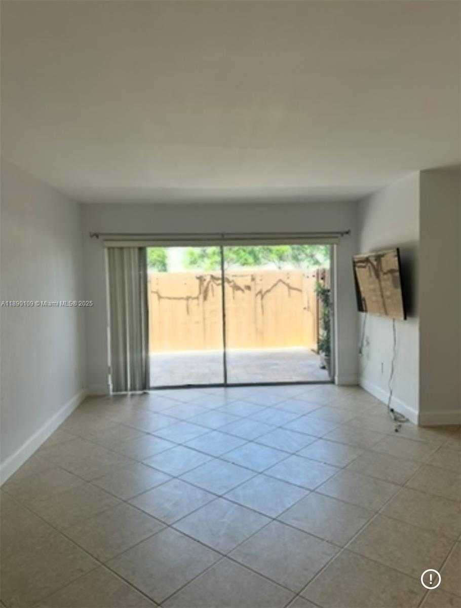 Small Image of 4240 NORTH WEST 79TH AVE #1A, Doral Number 3