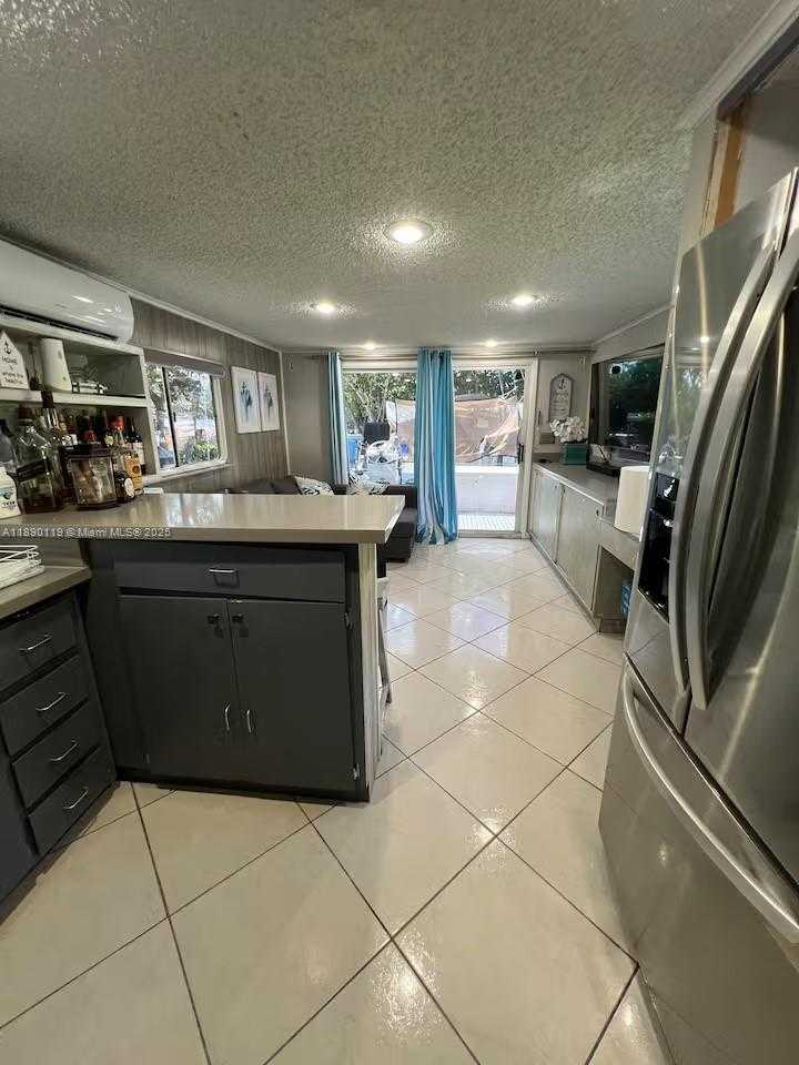 Small Image of 100 MORRIS LN #B-2, Key Largo Number 16