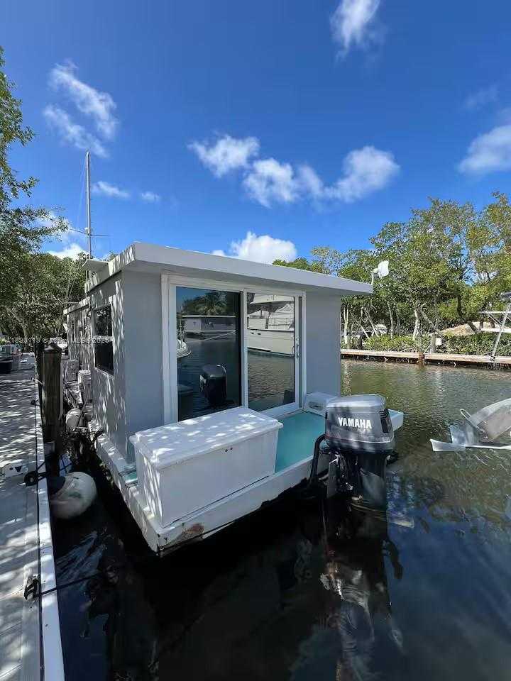 Small Image of 100 MORRIS LN #B-2, Key Largo Number 2