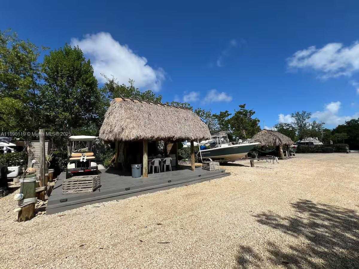 Small Image of 100 MORRIS LN #B-2, Key Largo Number 37