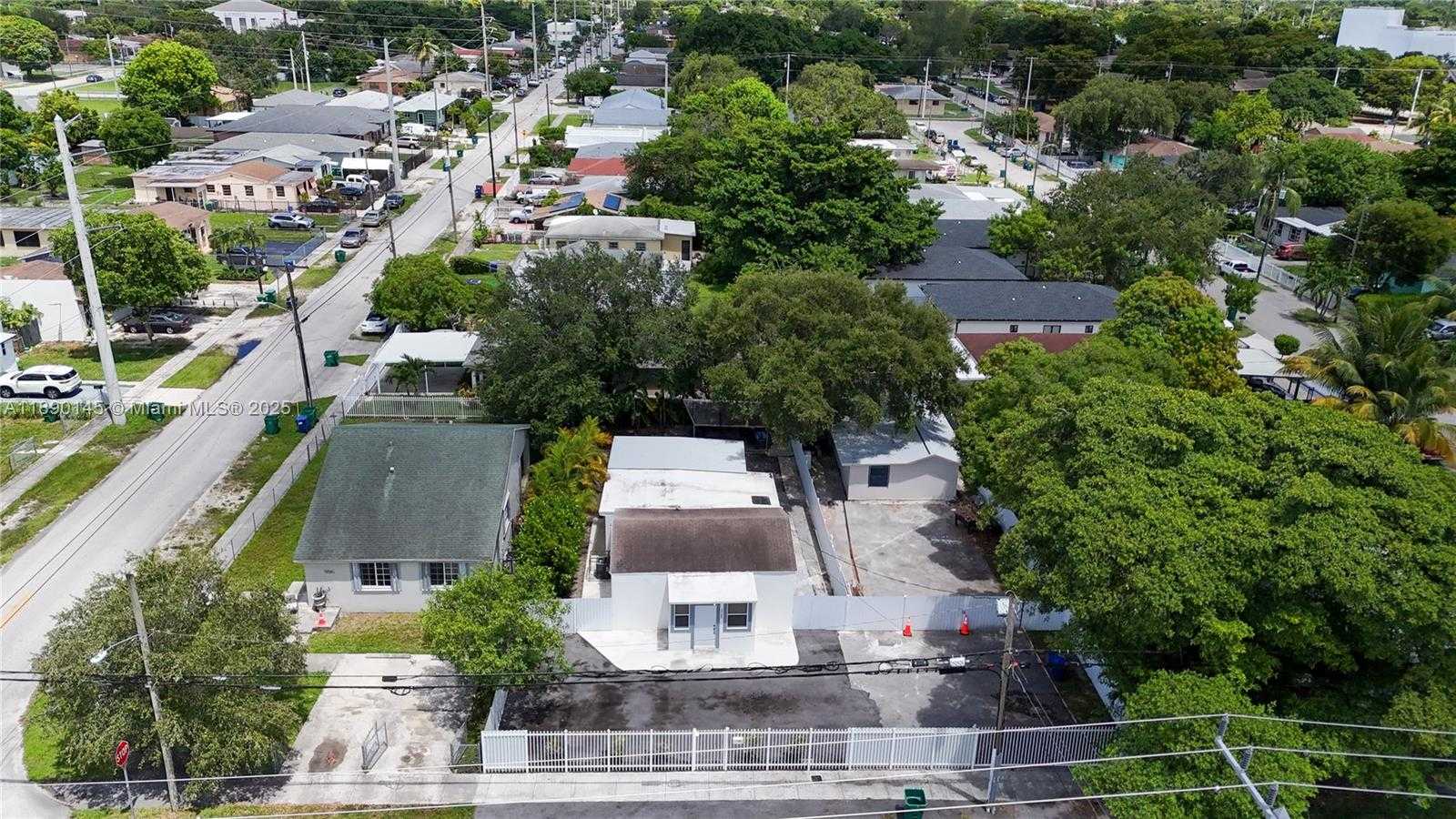 Small Image of 5725 NORTH WEST 24TH AVE #1, Miami Number 18