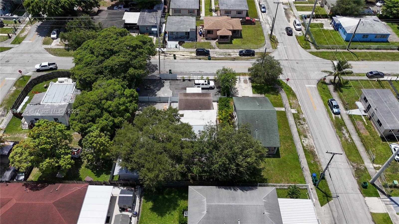 Small Image of 5725 NORTH WEST 24TH AVE #1, Miami Number 22